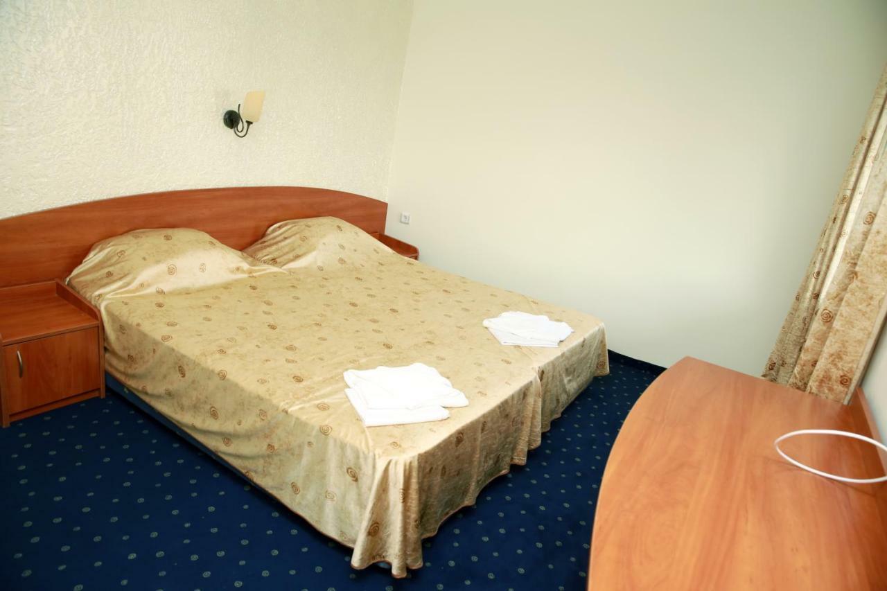 Hotel 체르노모레츠 외부 사진